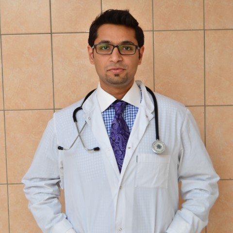 Dr. Vivek image