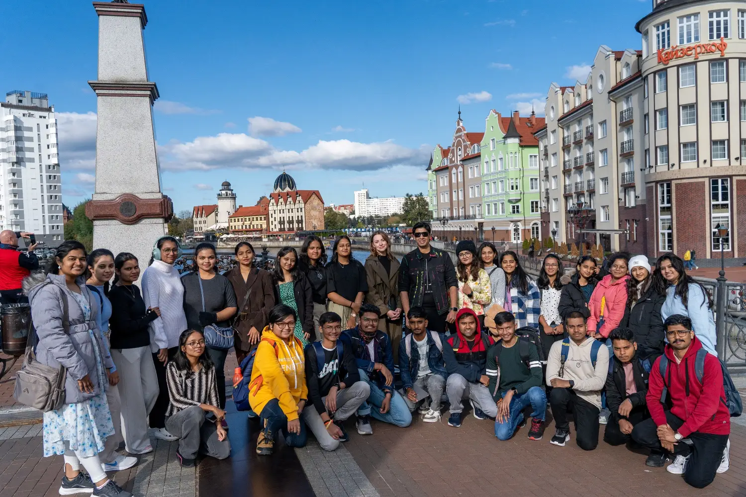 AKEC India accompanies Indian students of 2024 batch to Immanuel Kant Baltic Federal University in Russia