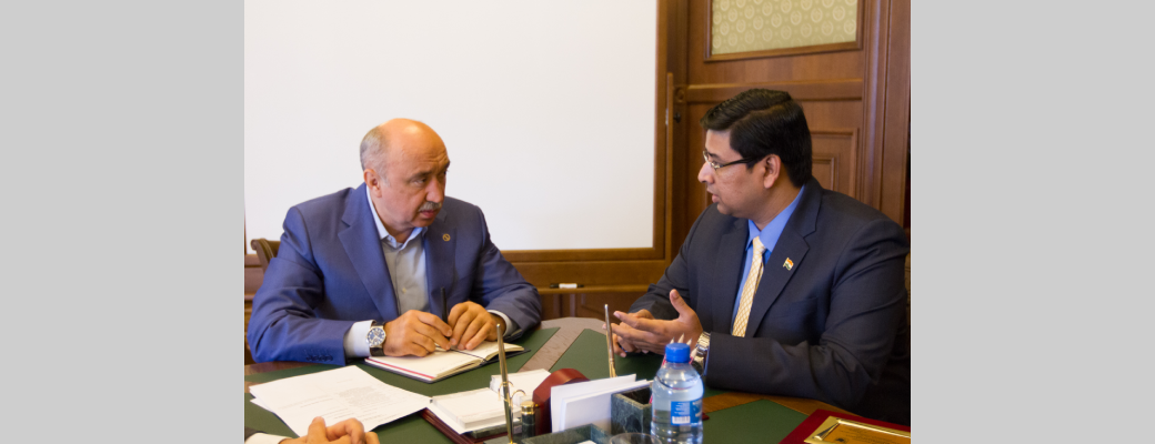 Dr. Amit Kamle Meets Ilshat Gafurov, Rector Kazan Federal University In Kazan