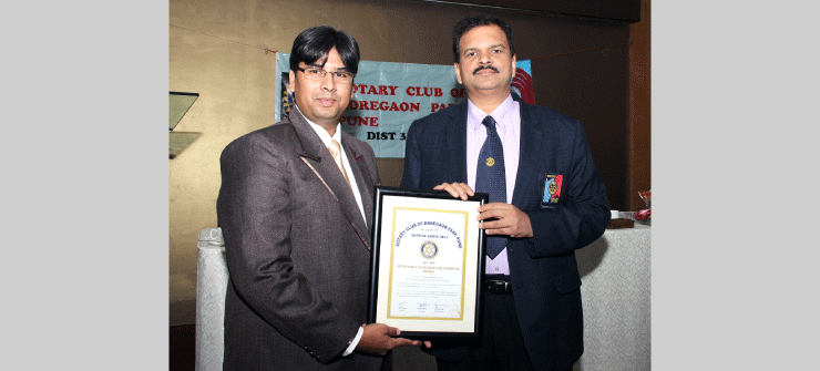 Dr. Amit Kamle Conferred With ‘Vocational Excellence Rotary Award’