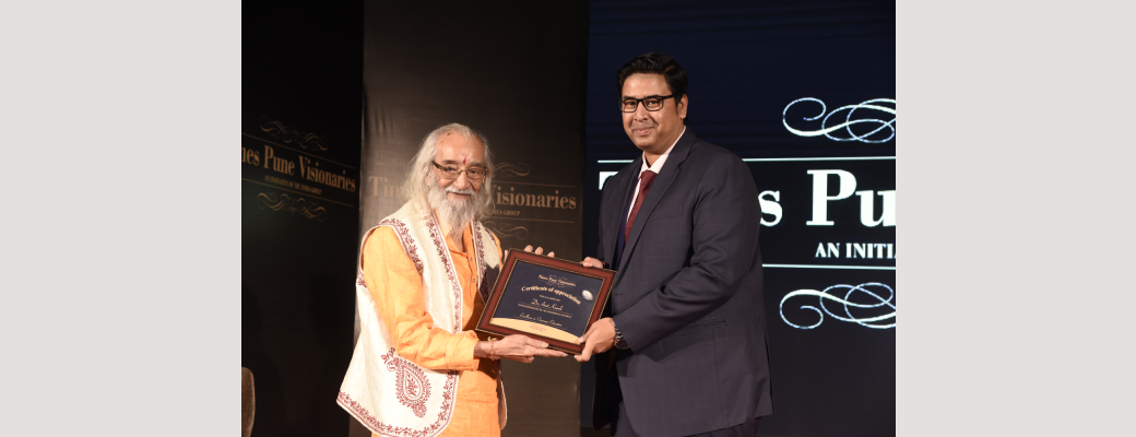 Dr.Amit Kamle Awarded As Times Pune Visionary | AKEC India