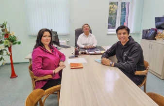 Dr.Amit Kamle visits the National Medical Chamber